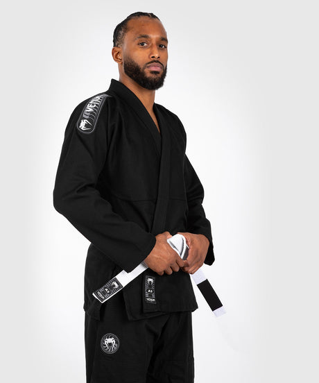 Venum BJJ Gi First - Svart - inkl. vit bälte - BJJ-gis