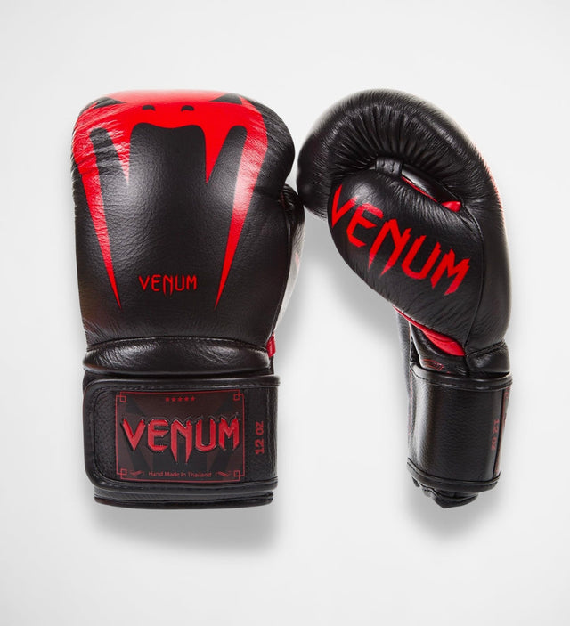 Guantoni da boxe Venum Giant 3.0 – Nero/Rosso
