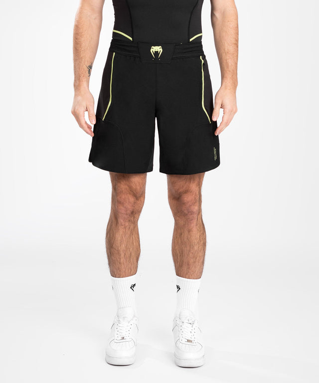 Venum MMA Shorts Fusion 2.0 – Schwarz/Gelb – Shorts