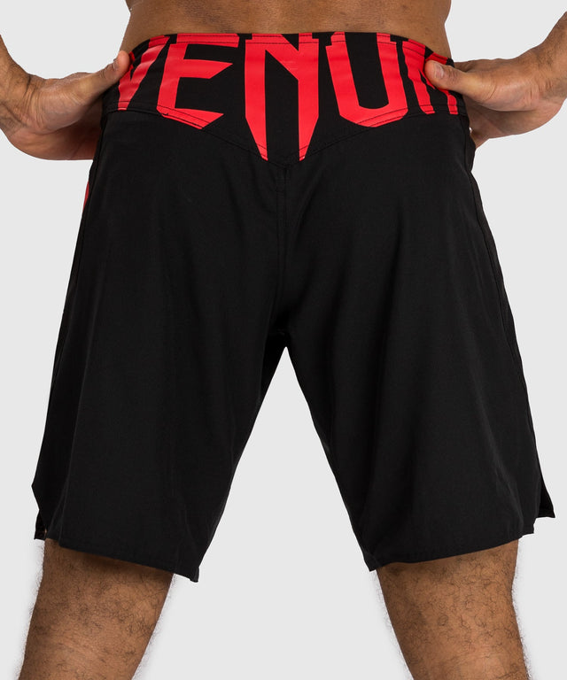 Pantaloncini MMA Venum Light 5.0 – Nero/Rosso