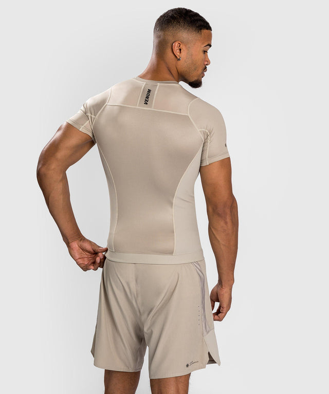 Venum Rashguard G-Fit Air Korta ärmar – Sand – T-shirt