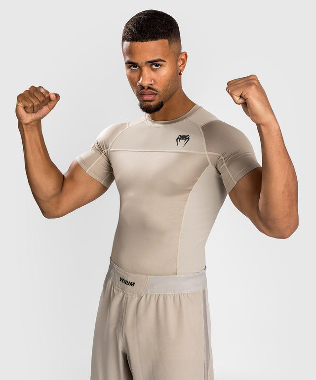 Venum Rashguard G-Fit Air Korta ärmar – Sand – T-shirt