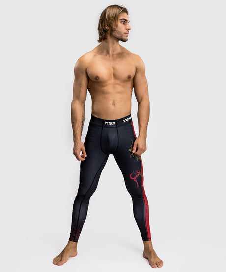 Venum x TEKKEN 8 - Spats - Marshall Law - Negro/Rojo/Oro
