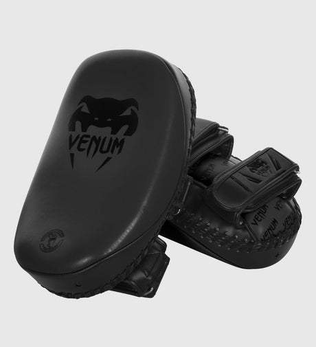 Venum Thai Pads Light – Černé – Thajské lapy
