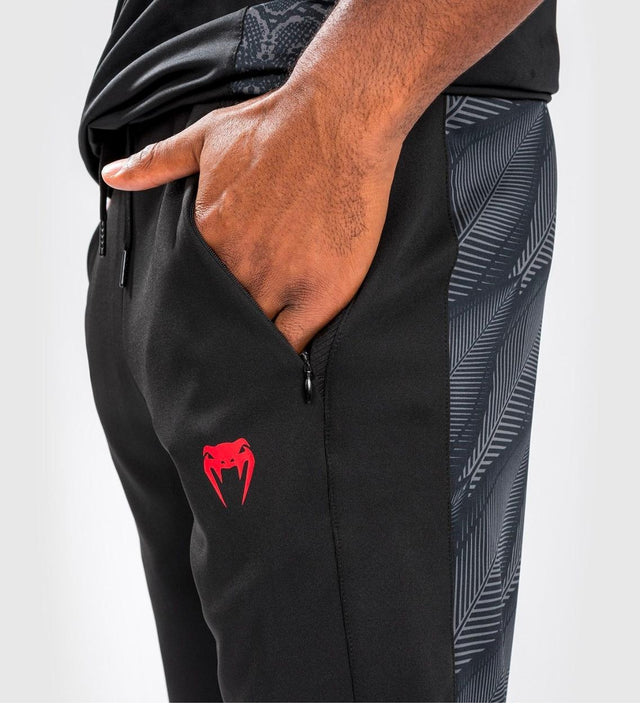 Venum Trainingshose Phantom – Schwarz/Grau/Rot – Shorts